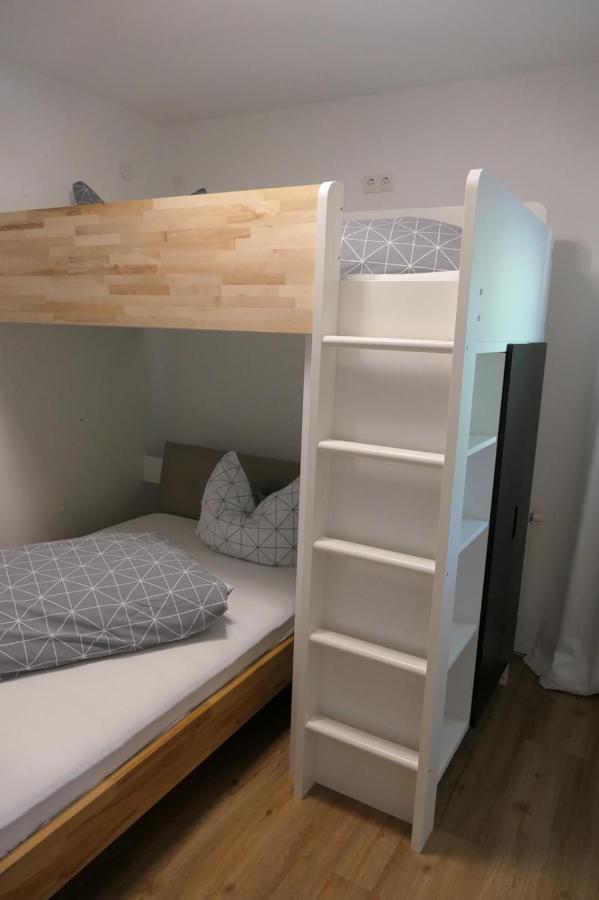 Nest'L Appartements & Zimmer Mösern エクステリア 写真