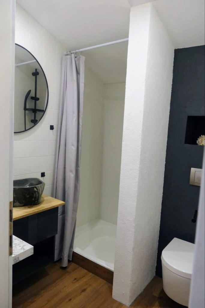 Nest'L Appartements & Zimmer Mösern 部屋 写真