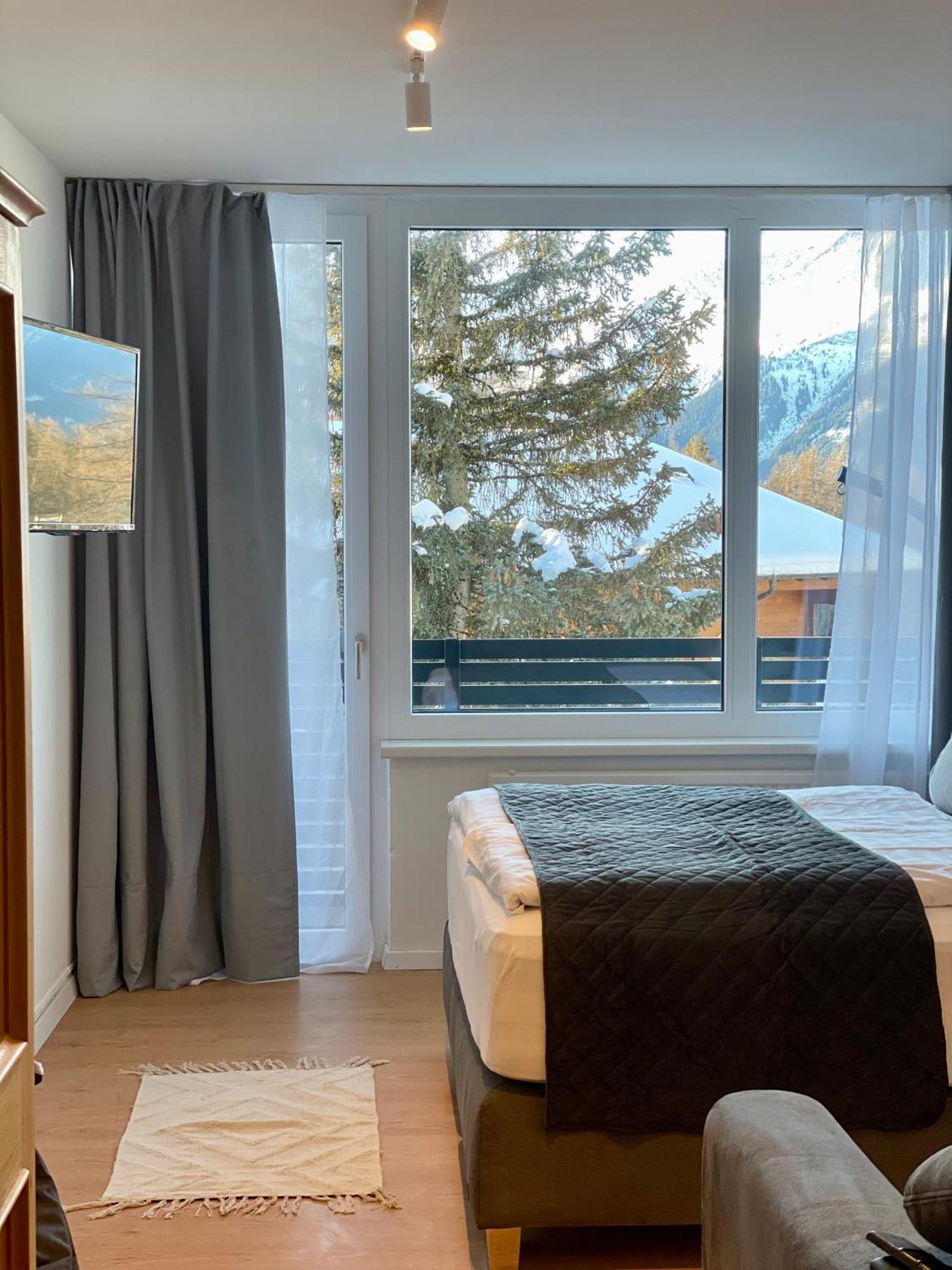 Nest'L Appartements & Zimmer Mösern エクステリア 写真